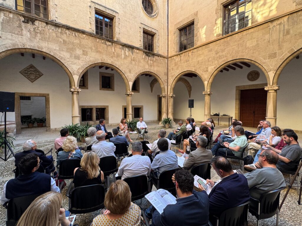 Anuari 2024 en homenatge a Francesc Antich