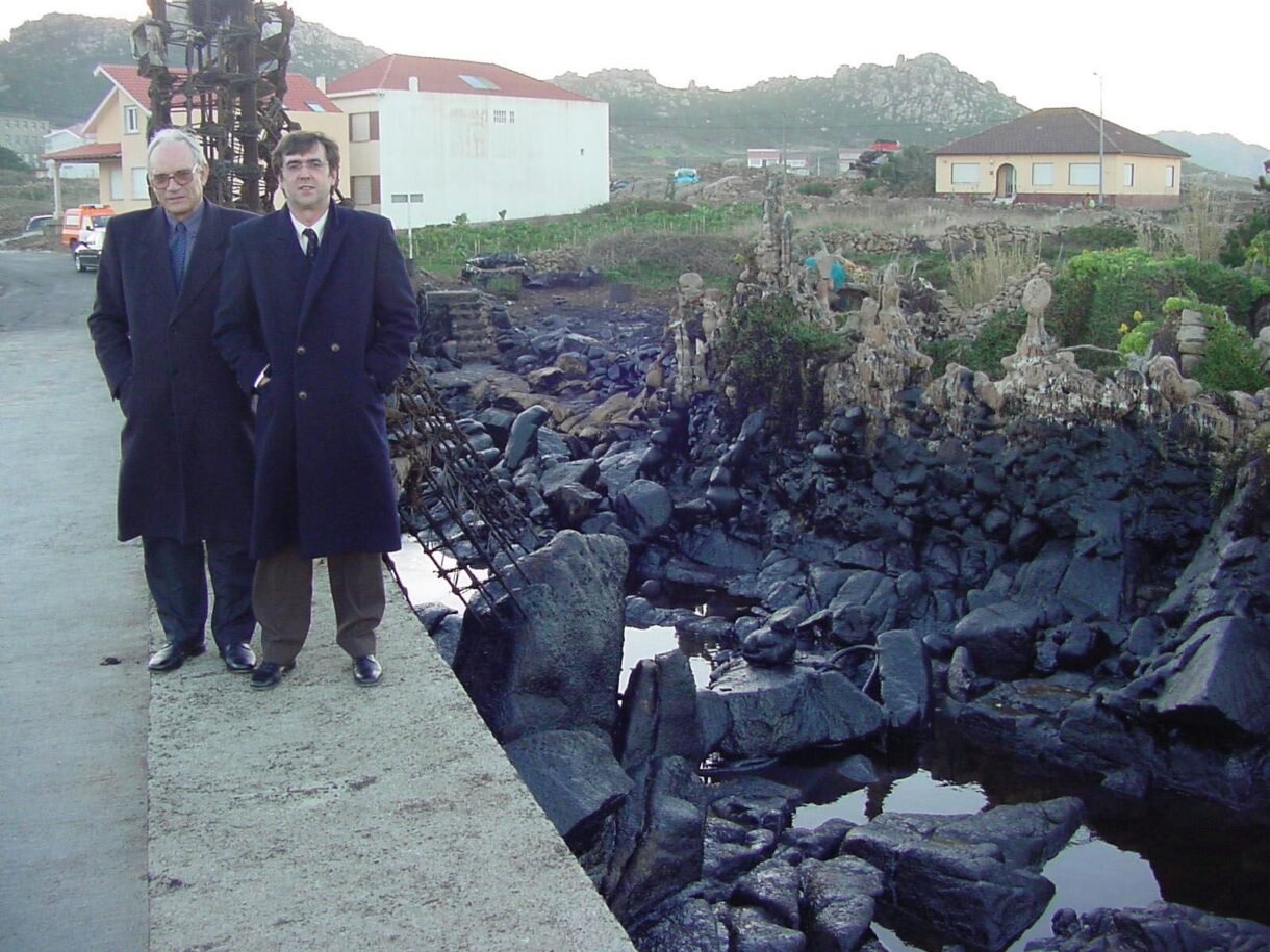 Records d’un viatge de solidaritat a Galícia després del Prestige